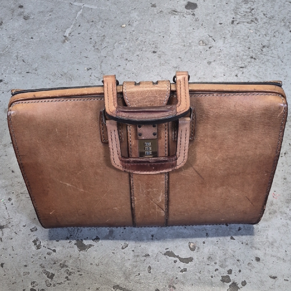 Classic Brown Leather Men's Briefcase